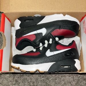 Nike Air Max 90 LTR Black and Red